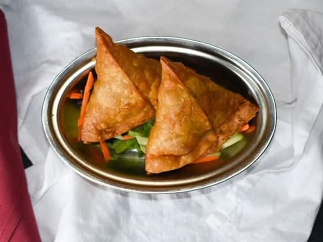Vegetable Samosa.